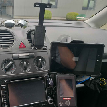 “In-Car Tablet” (Compatibility)