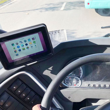 “In-Car Tablet” (Compatibility)