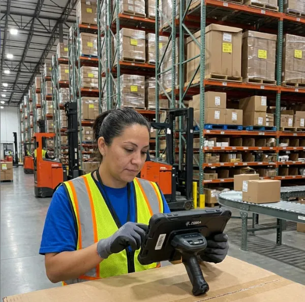 Rugged Tablet for Logistics Durable Mobile Solutions for Supply Chain